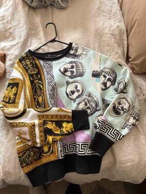 Versace Men's Printed Crewneck Sweater in Mint, Black & Gold